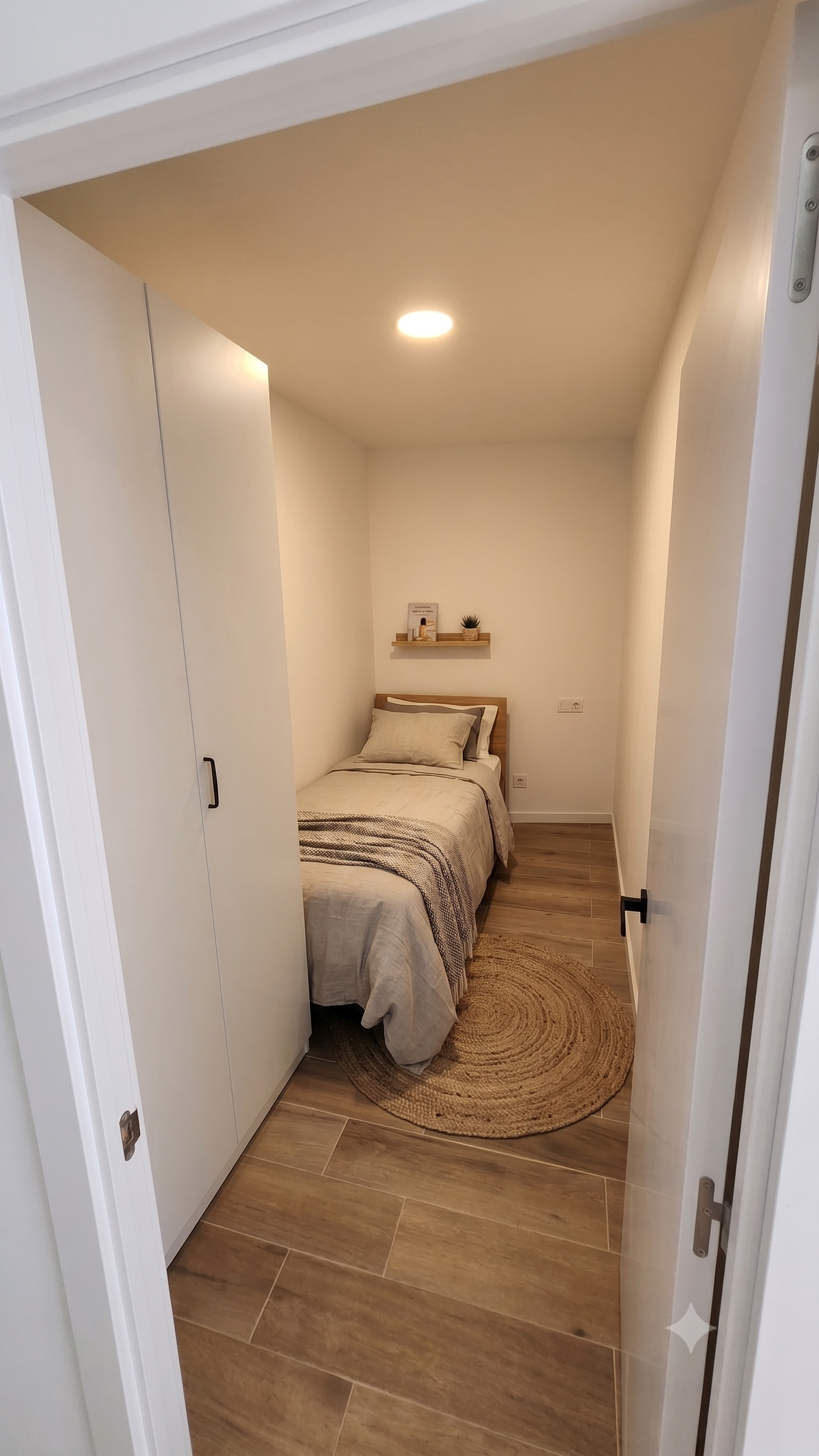 Tercera habitación — furnished